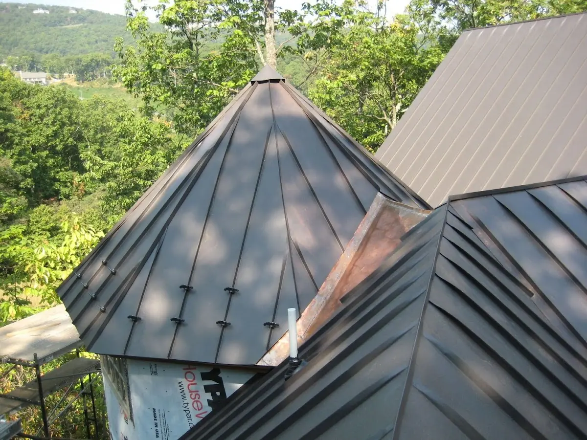 Professional Roof Tarp Installation by Craftsman Roofing in Kensington